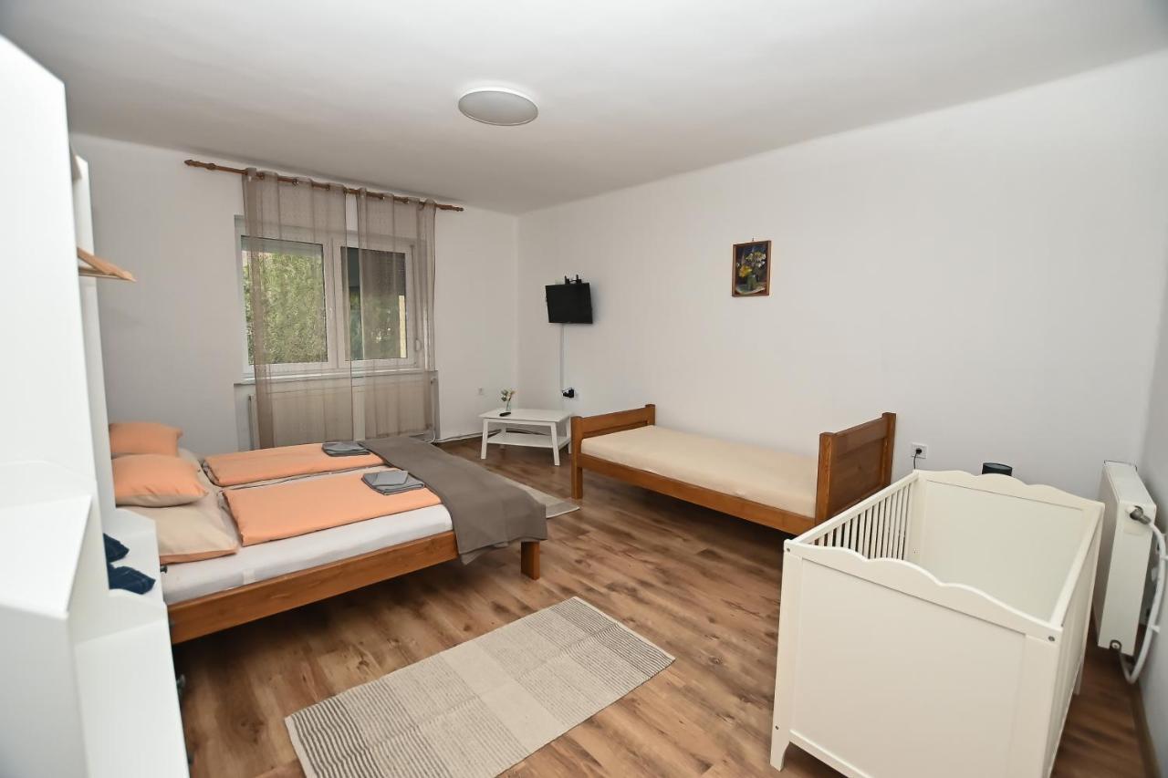 Hotel Rozsa Vendeghaz Tokaj Exterior foto