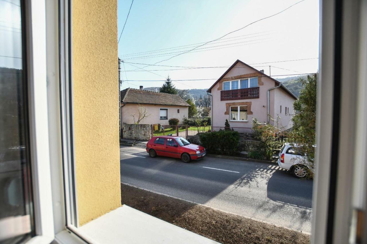 Hotel Rozsa Vendeghaz Tokaj Exterior foto